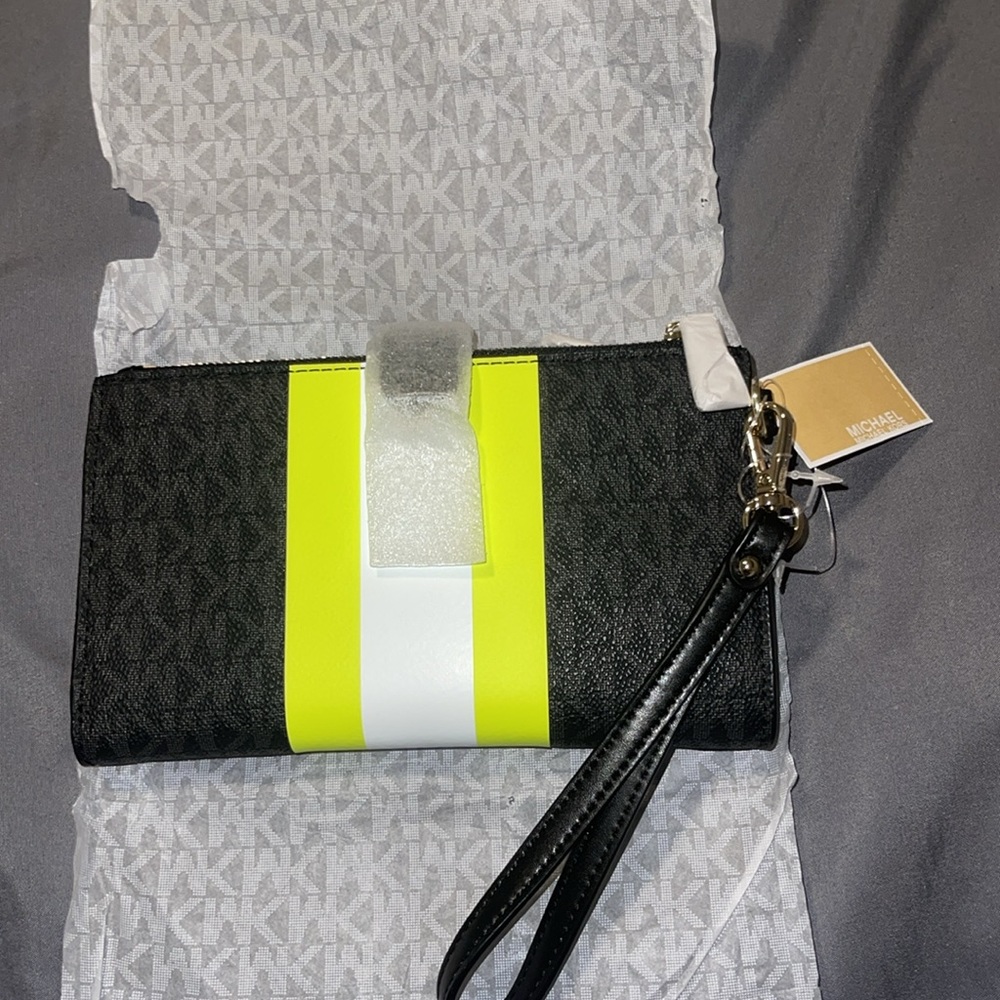 Wallet/wrislet - Picture 2 of 4